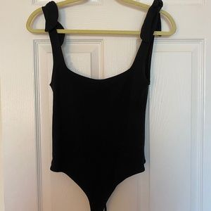 FREE PEOPLE black tie shoulder bodysuit